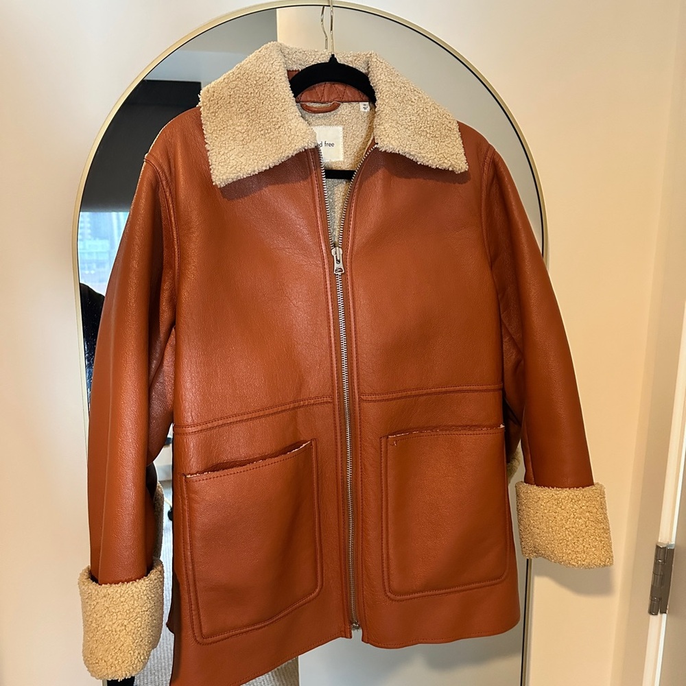 Aritzia Wilfred Free Tan Shearling Jacket